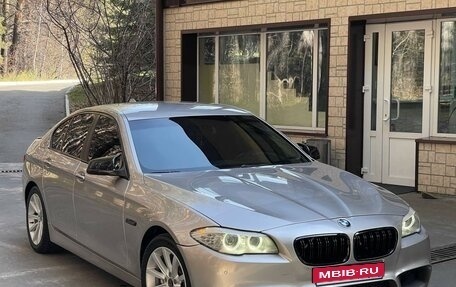 BMW 5 серия, 2012 год, 2 250 000 рублей, 1 фотография