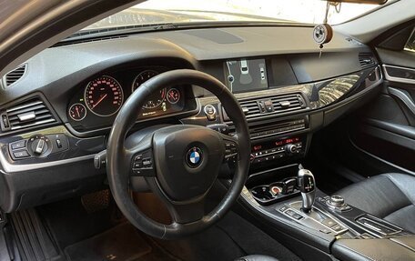 BMW 5 серия, 2012 год, 2 250 000 рублей, 12 фотография