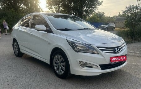 Hyundai Solaris II рестайлинг, 2014 год, 1 530 000 рублей, 2 фотография