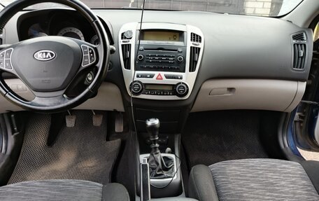 KIA cee'd I рестайлинг, 2009 год, 647 000 рублей, 6 фотография