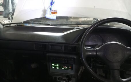 Mazda Familia, 1991 год, 140 000 рублей, 3 фотография