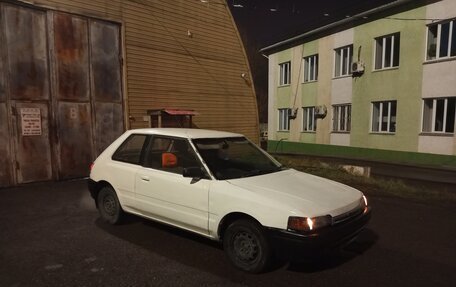 Mazda Familia, 1991 год, 140 000 рублей, 5 фотография