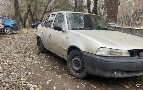 Daewoo Nexia I рестайлинг, 1997 год, 69 000 рублей, 2 фотография