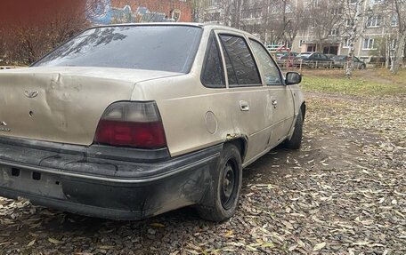 Daewoo Nexia I рестайлинг, 1997 год, 69 000 рублей, 3 фотография