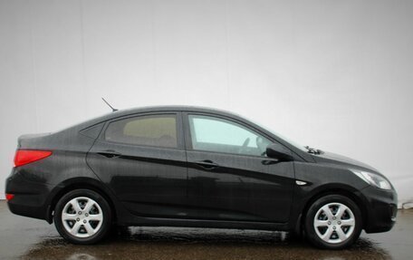 Hyundai Solaris II рестайлинг, 2013 год, 810 000 рублей, 8 фотография