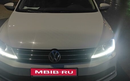 Volkswagen Jetta VI, 2017 год, 1 530 000 рублей, 4 фотография