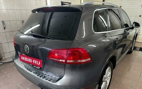 Volkswagen Touareg III, 2012 год, 2 100 000 рублей, 15 фотография