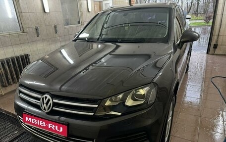 Volkswagen Touareg III, 2012 год, 2 100 000 рублей, 16 фотография