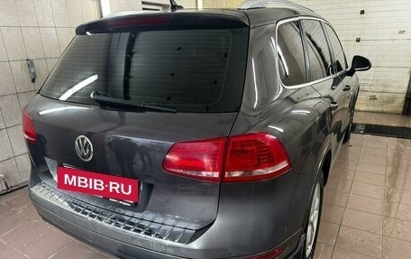 Volkswagen Touareg III, 2012 год, 2 100 000 рублей, 5 фотография