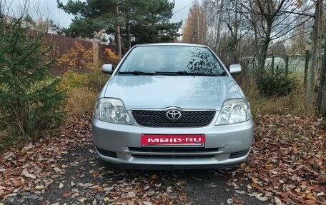 Toyota Corolla, 2004 год, 420 000 рублей, 2 фотография