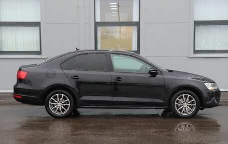 Volkswagen Jetta VI, 2013 год, 1 149 000 рублей, 4 фотография