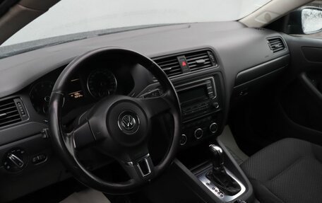 Volkswagen Jetta VI, 2013 год, 1 149 000 рублей, 15 фотография