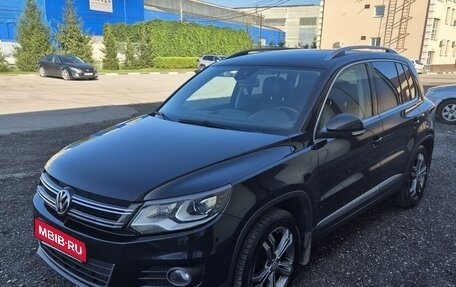 Volkswagen Tiguan I, 2016 год, 2 350 000 рублей, 1 фотография