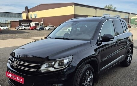 Volkswagen Tiguan I, 2016 год, 2 350 000 рублей, 3 фотография