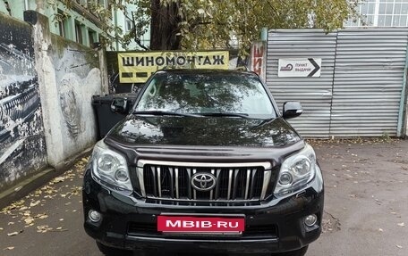 Toyota Land Cruiser Prado 150 рестайлинг 2, 2010 год, 2 600 000 рублей, 5 фотография