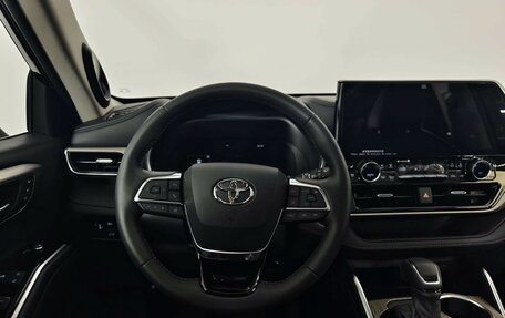 Toyota Highlander, 2024 год, 8 490 000 рублей, 12 фотография