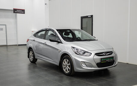 Hyundai Solaris II рестайлинг, 2012 год, 850 000 рублей, 4 фотография