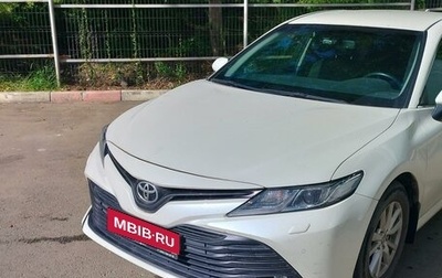 Toyota Camry, 2020 год, 2 250 000 рублей, 1 фотография