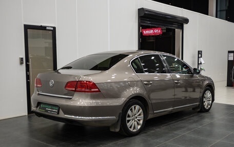 Volkswagen Passat B7, 2011 год, 1 370 000 рублей, 6 фотография