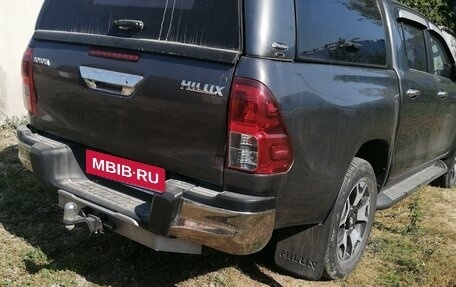 Toyota Hilux VIII, 2019 год, 5 000 000 рублей, 9 фотография