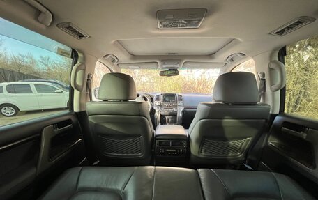 Toyota Land Cruiser 200, 2008 год, 3 300 000 рублей, 28 фотография