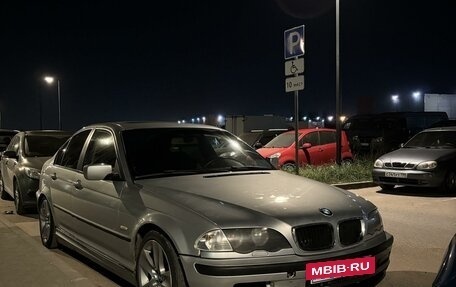 BMW 3 серия, 2001 год, 750 000 рублей, 11 фотография