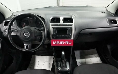 Volkswagen Polo VI (EU Market), 2013 год, 870 000 рублей, 11 фотография