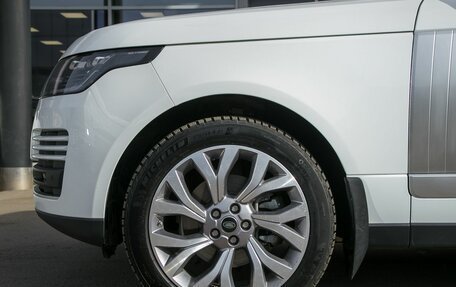 Land Rover Range Rover IV рестайлинг, 2018 год, 6 990 000 рублей, 11 фотография