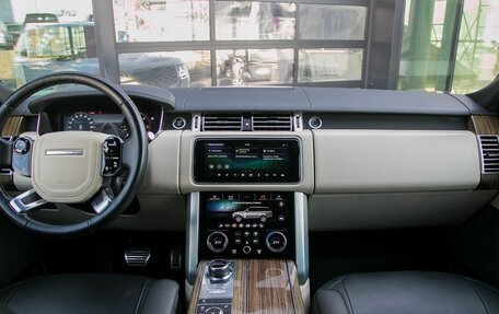 Land Rover Range Rover IV рестайлинг, 2018 год, 6 990 000 рублей, 13 фотография