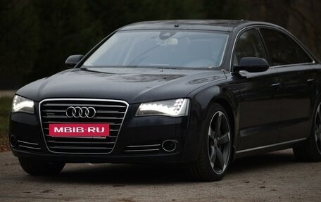 Audi A8, 2010 год, 2 500 000 рублей, 5 фотография