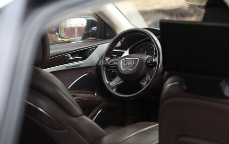 Audi A8, 2010 год, 2 500 000 рублей, 24 фотография