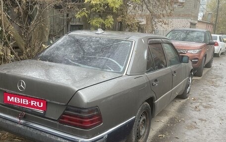 Mercedes-Benz W124, 1992 год, 190 000 рублей, 4 фотография