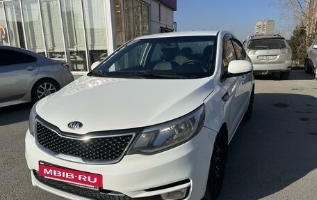 KIA Rio III рестайлинг, 2016 год, 950 000 рублей, 3 фотография