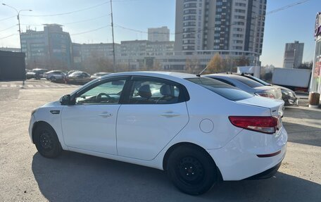 KIA Rio III рестайлинг, 2016 год, 950 000 рублей, 22 фотография