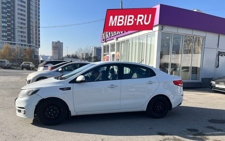 KIA Rio III рестайлинг, 2016 год, 950 000 рублей, 25 фотография