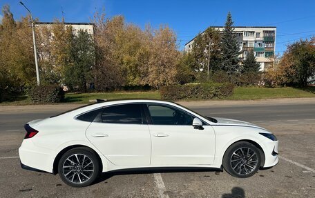 Hyundai Sonata VIII, 2021 год, 2 950 000 рублей, 5 фотография