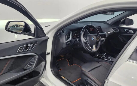 BMW 1 серия, 2021 год, 2 225 227 рублей, 5 фотография