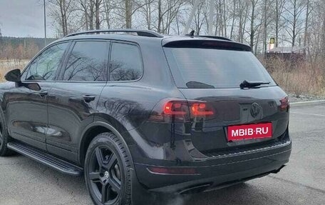 Volkswagen Touareg III, 2010 год, 1 890 000 рублей, 4 фотография