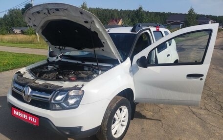 Renault Duster I рестайлинг, 2016 год, 1 200 000 рублей, 3 фотография