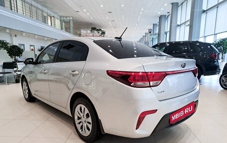 KIA Rio IV, 2018 год, 1 547 000 рублей, 7 фотография