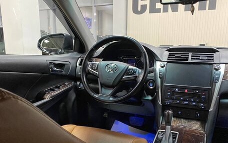 Toyota Camry, 2016 год, 2 365 000 рублей, 10 фотография