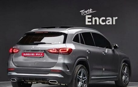 Mercedes-Benz GLA, 2020 год, 3 235 000 рублей, 2 фотография