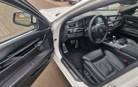 BMW 7 серия, 2011 год, 2 200 000 рублей, 9 фотография