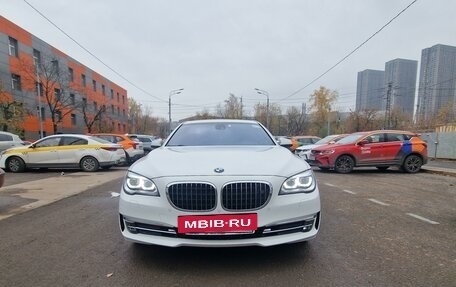 BMW 7 серия, 2011 год, 2 200 000 рублей, 2 фотография