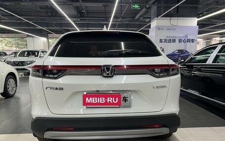 Honda Vezel, 2023 год, 2 050 000 рублей, 3 фотография