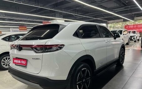 Honda Vezel, 2023 год, 2 050 000 рублей, 5 фотография