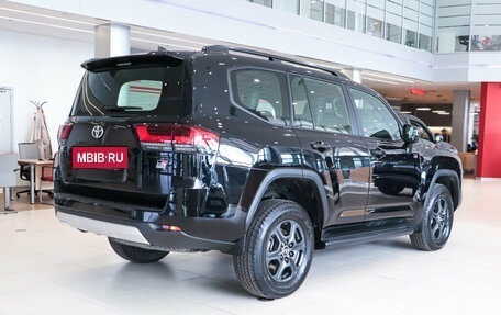 Toyota Land Cruiser, 2024 год, 18 490 000 рублей, 5 фотография