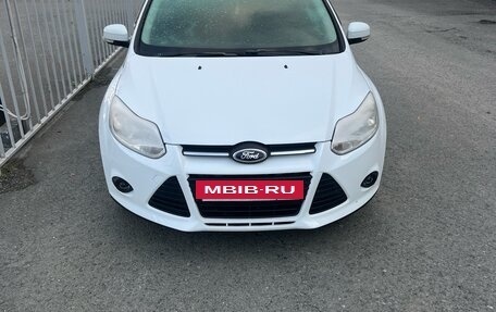 Ford Focus III, 2015 год, 930 000 рублей, 2 фотография