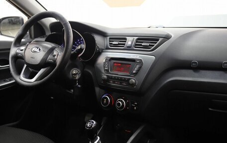 KIA Rio III рестайлинг, 2014 год, 690 000 рублей, 14 фотография