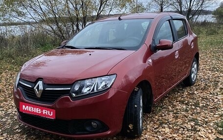 Renault Sandero II рестайлинг, 2014 год, 830 000 рублей, 4 фотография